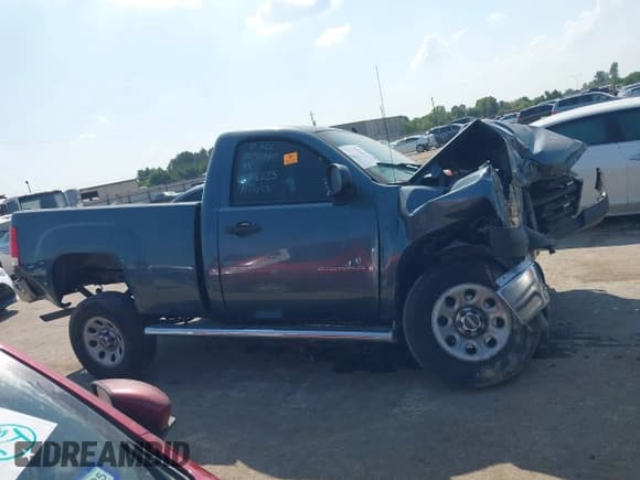 ✅ 2008 GMC Sierra 1500 Work Truck • VIN: 1GTEC14X38Z162223 • Лот: 43357313. Опубликован ранее на IAAI с пробегом Не указан. Бесплатный доступ к архиву аукционных продаж из США и подробный отчёт об истории автомобиля на DreamBid. Изображение 13.