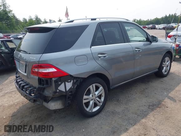 ✅ 2014 Mercedes-Benz M 350 • VIN: 4JGDA5HB9EA333067 • Lot: 42391328. Listed on IAAI with 132,910 mi. Free auction sales archive from the USA and detailed vehicle history report at DreamBid. Image 4.