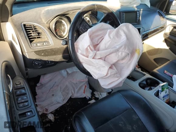 ✅ 2019 Dodge Grand Caravan SXT • VIN: 2C4RDGCG2KR755205 • Lot: 71033775. Wystawiony na Copart z przebiegiem 95 520 mil. Bezpłatny archiwum sprzedaży aukcyjnych z USA i szczegółowy raport historii pojazdu na DreamBid. Zdjęcie 8.