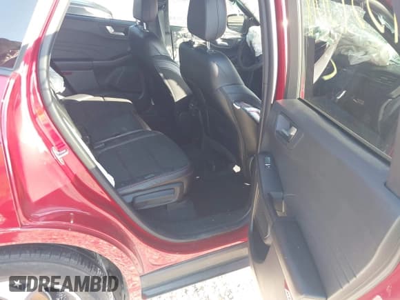 ✅ 2023 Ford Escape ST-Line Select • VIN: 1FMCU9NA7PUB39502 • Lot: 43345018. Listed on IAAI with 43,270 mi. Free auction sales archive from the USA and detailed vehicle history report at DreamBid. Image 8.