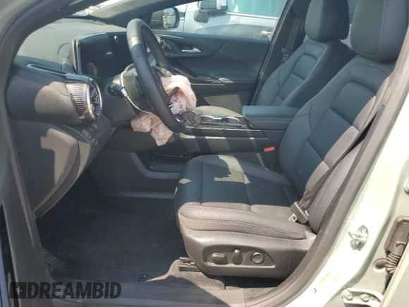 2025 Chevrolet Equinox FWD LT with VIN 3GNAXHEG8SL153064, listed as a Copart auction lot 62113225 with 11,857 mi miles and Clean title. Bid and sale history available at DreamBid. Image 7.