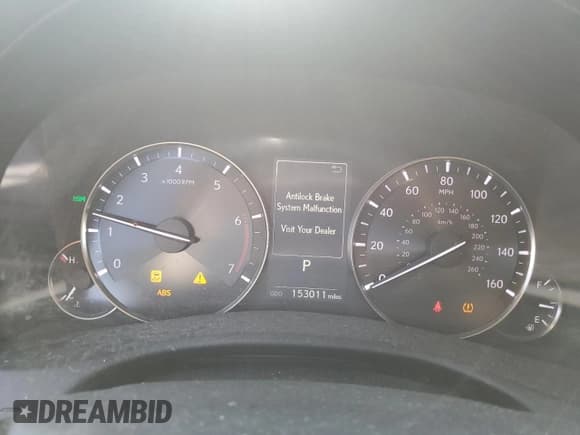 ✅ 2016 Lexus GS 200t • VIN: JTHBA1BL4GA000833 • Lot: 50249185. Wystawiony na Copart z przebiegiem 153 011 mil. Bezpłatny archiwum sprzedaży aukcyjnych z USA i szczegółowy raport historii pojazdu na DreamBid. Zdjęcie 9.