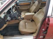 ✅ 1990 Jaguar XJ • VIN: SAJHY1746LC611424 • Лот: 71795134. Опубликован ранее на Copart с пробегом 152 814 миль. Бесплатный доступ к архиву аукционных продаж из США и подробный отчёт об истории автомобиля на DreamBid. Изображение 7.