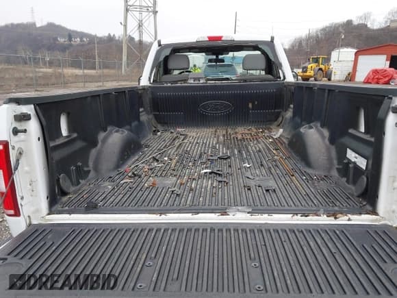 ✅ 2019 Ford F-150 XL • VIN: 1FTMF1EBXKKE23997 • Lot: 41571221. Listed on IAAI with 53,964 mi. Free auction sales archive from the USA and detailed vehicle history report at DreamBid. Image 8.