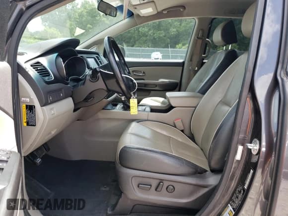 ✅ 2017 Kia Sedona LX • VIN: KNDMB5C1XH6309285 • Lot: 64170945. Listed on Copart with 131,484 mi. Free auction sales archive from the USA and detailed vehicle history report at DreamBid. Image 7.