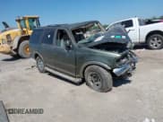 ✅ 2000 Ford Expedition Eddie Bauer • VIN: 1FMRU17LXYLC32340 • Lot: 29918183. Listed on IAAI with 231,230 mi. Free auction sales archive from the USA and detailed vehicle history report at DreamBid. Image 1.