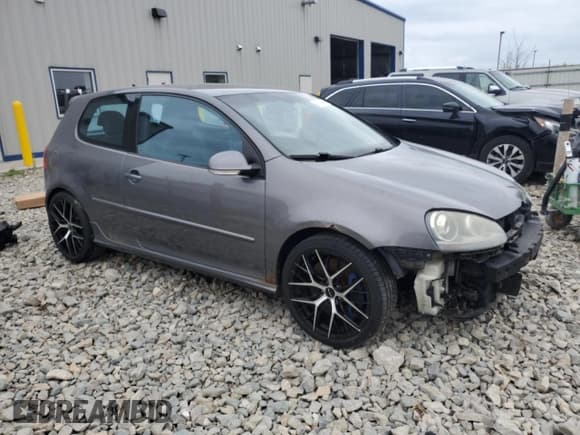 ✅ 2008 Volkswagen R32 • VIN: WVWKC71K28W240717 • Лот: 61531085. Опубликован ранее на Copart с пробегом 160 058 миль. Бесплатный доступ к архиву аукционных продаж из США и подробный отчёт об истории автомобиля на DreamBid. Изображение 4.