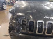 ✅ 2014 Jeep Cherokee Limited • VIN: 1C4PJMDS4EW191523 • Лот: 43831788. Опубликован ранее на IAAI с пробегом 192 215 миль. Бесплатный доступ к архиву аукционных продаж из США и подробный отчёт об истории автомобиля на DreamBid. Изображение 19.