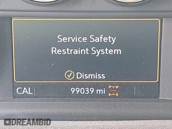 ✅ 2019 Chevrolet Silverado 1500 LT Trail Boss • VIN: 1GCPYFED9KZ260613 • Lot: 42157001. Wystawiony na IAAI z przebiegiem 99 039 mil. Bezpłatny archiwum sprzedaży aukcyjnych z USA i szczegółowy raport historii pojazdu na DreamBid. Zdjęcie 15.