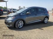 ✅ 2018 Chevrolet Bolt EV LT • VIN: 1G1FW6S08J4136114 • Lot: 60545794. Wystawiony na Copart z przebiegiem 49 602 mil. Bezpłatny archiwum sprzedaży aukcyjnych z USA i szczegółowy raport historii pojazdu na DreamBid. Zdjęcie 1.