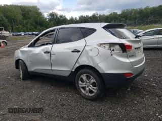 2012 Hyundai Tucson GL with VIN KM8JT3AB1CU502893, listed as a Copart auction lot 68183514 with 62,277 mi miles and Salvage title. Bid and sale history available at DreamBid. Image 2.