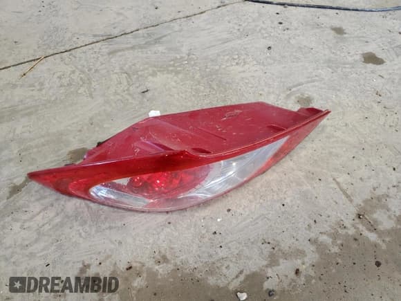 ✅ 2011 Hyundai Genesis Coupe Grand Touring • VIN: KMHHU6KH8BU044431 • Lot: 56942685. Wystawiony na Copart z przebiegiem 209 845 mil. Bezpłatny archiwum sprzedaży aukcyjnych z USA i szczegółowy raport historii pojazdu na DreamBid. Zdjęcie 12.