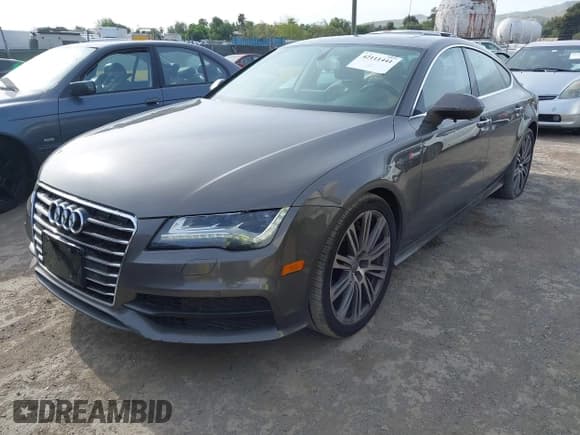 ✅ 2012 Audi A7 Prestige • VIN: WAU2GAFC7CN122113 • Lot: 42111441. Listed on IAAI with 149,617 mi. Free auction sales archive from the USA and detailed vehicle history report at DreamBid. Image 19.