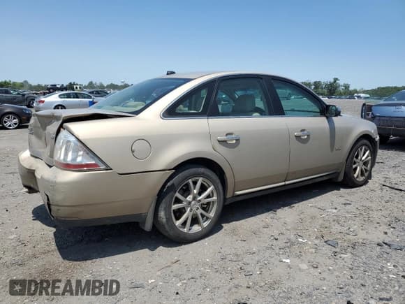 ✅ 2008 Mercury Sable Premier • VIN: 1MEHM43W08G606415 • Lot: 56021395. Listed on Copart with 294,908 mi. Free auction sales archive from the USA and detailed vehicle history report at DreamBid. Image 3.