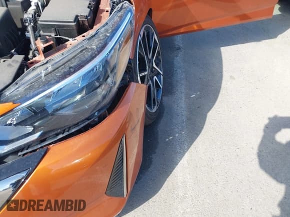 ✅ 2025 Nissan Sentra SR • VIN: 3N1AB8DV1SY252807 • Lot: 43645326. Listed on IAAI with 6,972 mi. Free auction sales archive from the USA and detailed vehicle history report at DreamBid. Image 21.