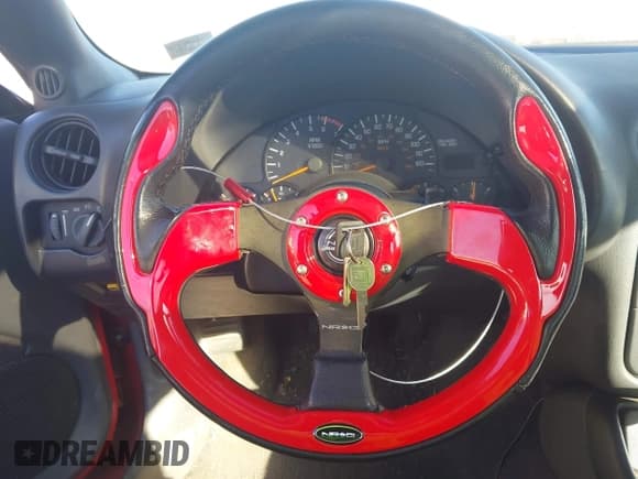 ✅ 1997 Pontiac Firebird Firebird • VIN: 2G2FS22K1V2222006 • Lot: 43672519. Wystawiony na IAAI z przebiegiem 81 575 mil. Bezpłatny archiwum sprzedaży aukcyjnych z USA i szczegółowy raport historii pojazdu na DreamBid. Zdjęcie 11.