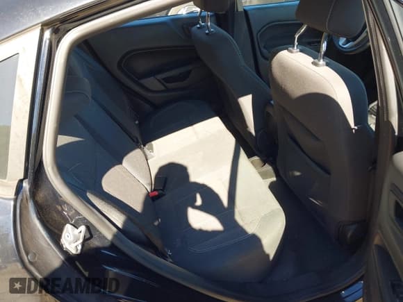 ✅ 2019 Ford Fiesta SE • VIN: 3FADP4EJXKM148281 • Lot: 43509216. Listed on IAAI with 86,612 mi. Free auction sales archive from the USA and detailed vehicle history report at DreamBid. Image 8.