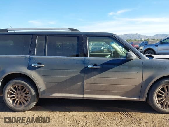 ✅ 2016 Ford Flex SEL • VIN: 2FMGK5C81GBA04425 • Лот: 43589171. Опубликован ранее на IAAI с пробегом 178 834 миль. Бесплатный доступ к архиву аукционных продаж из США и подробный отчёт об истории автомобиля на DreamBid. Изображение 14.