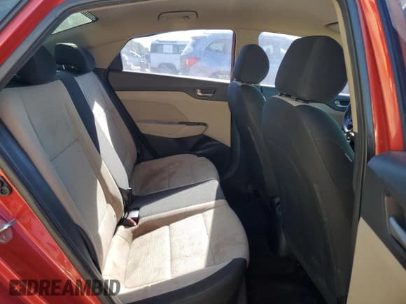 ✅ 2018 Hyundai Accent SE • VIN: 3KPC24A37JE010668 • Лот: 84114504. Опубликован ранее на Copart с пробегом 239 042 миль. Бесплатный доступ к архиву аукционных продаж из США и подробный отчёт об истории автомобиля на DreamBid. Изображение 10.