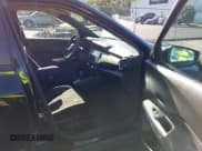 ✅ 2019 Nissan Kicks S • VIN: 3N1CP5CU2KL553004 • Lot: 43137835. Wystawiony na IAAI z przebiegiem 87 220 mil. Bezpłatny archiwum sprzedaży aukcyjnych z USA i szczegółowy raport historii pojazdu na DreamBid. Zdjęcie 5.