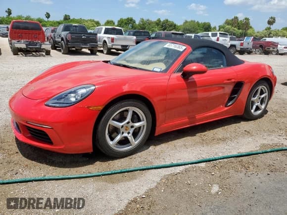 ✅ 2017 Porsche 718 Boxster • VIN: WP0CA2A87HS220701 • Lot: 65716365. Listed on Copart with 56,645 mi. Free auction sales archive from the USA and detailed vehicle history report at DreamBid. Image 1.