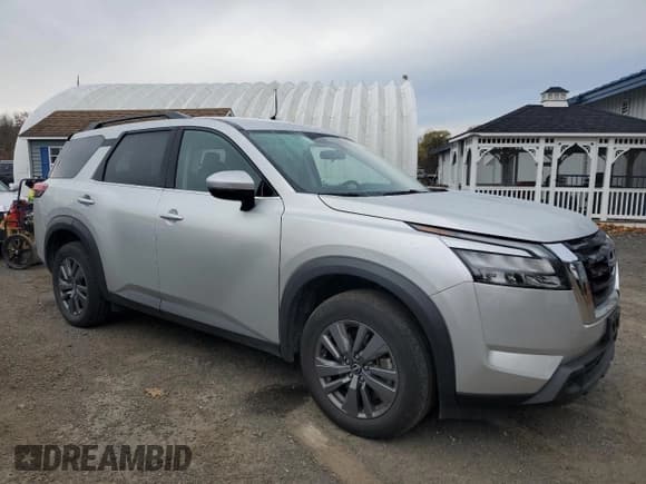 ✅ 2024 Nissan Pathfinder SV • VIN: 5N1DR3BC1RC301321 • Lot: 91212045. Listed on Copart with 33,120 mi. Free auction sales archive from the USA and detailed vehicle history report at DreamBid. Image 4.
