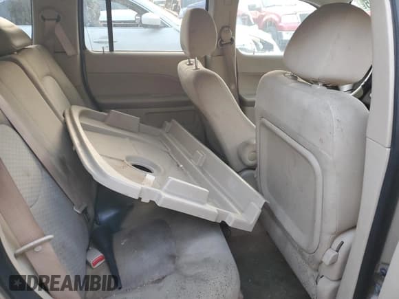 ✅ 2007 Chevrolet HHR LS • VIN: 3GNDA13D67S621952 • Lot: 88249835. Listed on Copart with Not provided. Free auction sales archive from the USA and detailed vehicle history report at DreamBid. Image 10.