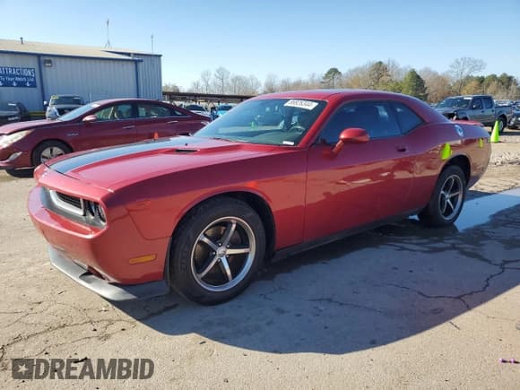 ✅ 2010 Dodge Challenger SE • VIN: 2B3CJ4DV7AH283678 • Lot: 86826344. Wystawiony na Copart z przebiegiem 200 388 mil. Bezpłatny archiwum sprzedaży aukcyjnych z USA i szczegółowy raport historii pojazdu na DreamBid. Zdjęcie 1.