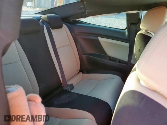 ✅ 2018 Honda Civic EX-T • VIN: 2HGFC3B34JH351714 • Lot: 71876405. Wystawiony na Copart z przebiegiem 70 389 mil. Bezpłatny archiwum sprzedaży aukcyjnych z USA i szczegółowy raport historii pojazdu na DreamBid. Zdjęcie 10.