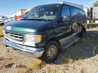 ✅ 2000 Ford Econoline Passenger XL • VIN: 1FMRE11L9YHB19715 • Лот: 69192734. Опубликован ранее на Copart с пробегом 237 129 миль. Бесплатный доступ к архиву аукционных продаж из США и подробный отчёт об истории автомобиля на DreamBid. Изображение 1.