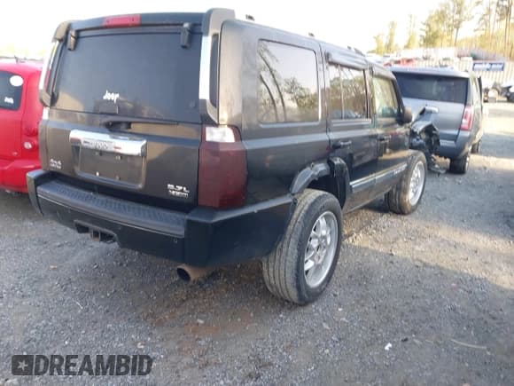 ✅ 2006 Jeep Commander Limited • VIN: 1J8HG58266C276460 • Lot: 41919899. Listed on IAAI with 216,785 mi. Free auction sales archive from the USA and detailed vehicle history report at DreamBid. Image 4.