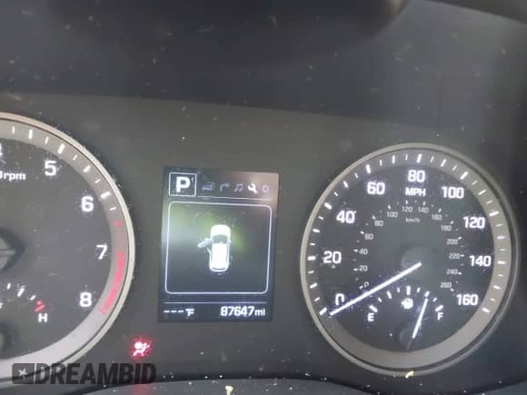 2018 Hyundai Tucson SEL z VIN KM8J33A41JU636835, wystawiony jako IAAI lot #42312648 z przebiegiem 87 647 mil mil oraz . Historia ofert i sprzedaży dostępna na DreamBid. Obrazek 7.