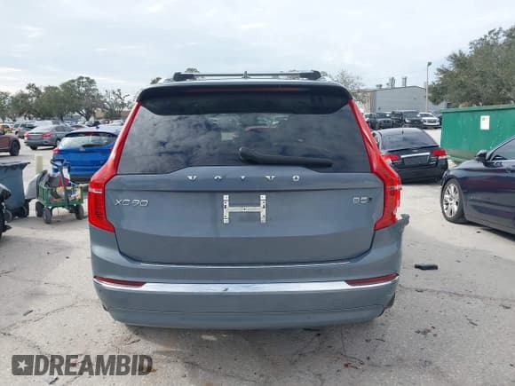 ✅ 2023 Volvo XC90 Plus • VIN: YV4L12PNXP1983388 • Lot: 41310594. Listed on IAAI with 17,780 mi. Free auction sales archive from the USA and detailed vehicle history report at DreamBid. Image 16.