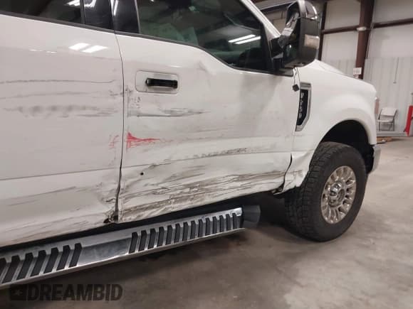 ✅ 2020 Ford F-250 XL • VIN: 1FT7W2B65LED67610 • Lot: 41288173. Listed on IAAI with 160,730 mi. Free auction sales archive from the USA and detailed vehicle history report at DreamBid. Image 20.