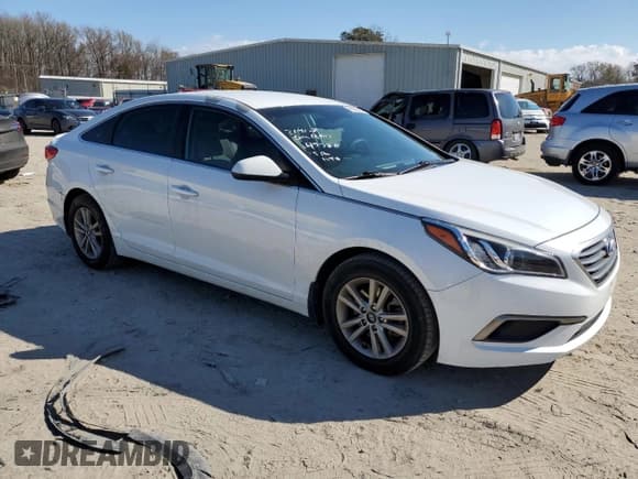 ✅ 2016 Hyundai Sonata SE • VIN: 5NPE24AF2GH328057 • Lot: 45190463. Listed on Copart with 73,151 mi. Free auction sales archive from the USA and detailed vehicle history report at DreamBid. Image 4.