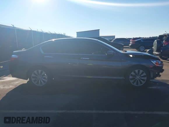 ✅ 2013 Honda Accord EX-L • VIN: 1HGCR3F82DA044665 • Lot: 43593598. Listed on IAAI with 184,021 mi. Free auction sales archive from the USA and detailed vehicle history report at DreamBid. Image 14.
