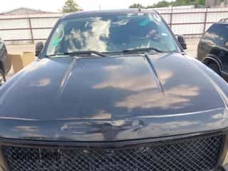 2009 Chevrolet Silverado 1500 LS z VIN 1GCEC19C59Z255171, wystawiony jako IAAI lot #43317229 z przebiegiem 193 977 mil mil oraz . Historia ofert i sprzedaży dostępna na DreamBid. Obrazek 6.