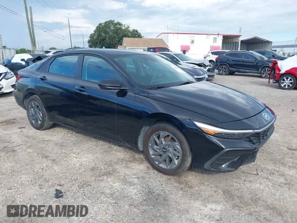 2024 Hyundai Elantra SEL с VIN KMHLM4DG3RU829078, выставлен на аукционе IAAI как лот 43141419 с пробегом 6 334 миль миль и . История ставок и продаж доступна на DreamBid. Изображение 1.