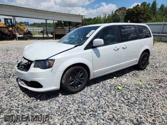 ✅ 2020 Dodge Grand Caravan GT • VIN: 2C4RDGEG5LR188731 • Lot: 65269485. Wystawiony na Copart z przebiegiem Nie podano. Bezpłatny archiwum sprzedaży aukcyjnych z USA i szczegółowy raport historii pojazdu na DreamBid. Zdjęcie 1.