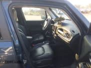 ✅ 2021 Jeep Renegade Limited • VIN: ZACNJDD15MPM67506 • Lot: 42868876. Wystawiony na IAAI z przebiegiem 44 212 mil. Bezpłatny archiwum sprzedaży aukcyjnych z USA i szczegółowy raport historii pojazdu na DreamBid. Zdjęcie 5.