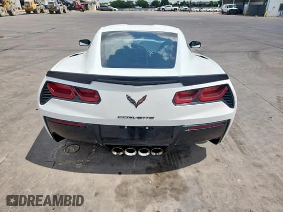 ✅ 2015 Chevrolet Corvette 1LT • VIN: 1G1YB2D75F5103774 • Lot: 62449305. Wystawiony na Copart z przebiegiem 93 891 mil. Bezpłatny archiwum sprzedaży aukcyjnych z USA i szczegółowy raport historii pojazdu na DreamBid. Zdjęcie 6.
