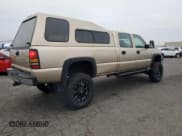 ✅ 2006 Chevrolet Silverado 2500HD LT1 • VIN: 1GCHK23D86F200833 • Lot: 46864485. Wystawiony na Copart z przebiegiem 153 783 mil. Bezpłatny archiwum sprzedaży aukcyjnych z USA i szczegółowy raport historii pojazdu na DreamBid. Zdjęcie 3.