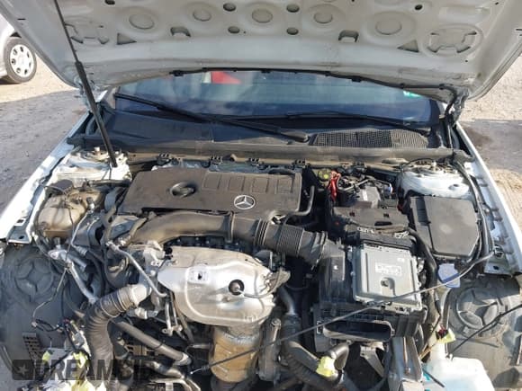 ✅ 2020 Mercedes-Benz A 220 • VIN: W1K3G4EB2LJ200246 • Lot: 43202667. Wystawiony na IAAI z przebiegiem 78 971 mil. Bezpłatny archiwum sprzedaży aukcyjnych z USA i szczegółowy raport historii pojazdu na DreamBid. Zdjęcie 10.