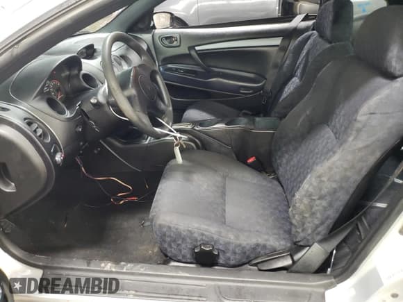 ✅ 2004 Mitsubishi Eclipse RS • VIN: 4A3AC34G04E064100 • Lot: 82203284. Wystawiony na Copart z przebiegiem 109 931 mil. Bezpłatny archiwum sprzedaży aukcyjnych z USA i szczegółowy raport historii pojazdu na DreamBid. Zdjęcie 7.