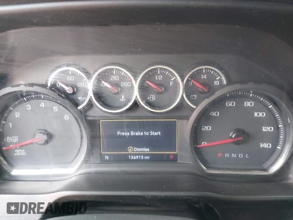 ✅ 2019 Chevrolet Silverado 1500 LT Trail Boss • VIN: 3GCPYFED4KG297004 • Lot: 42984504. Wystawiony na IAAI z przebiegiem 136 915 mil. Bezpłatny archiwum sprzedaży aukcyjnych z USA i szczegółowy raport historii pojazdu na DreamBid. Zdjęcie 7.