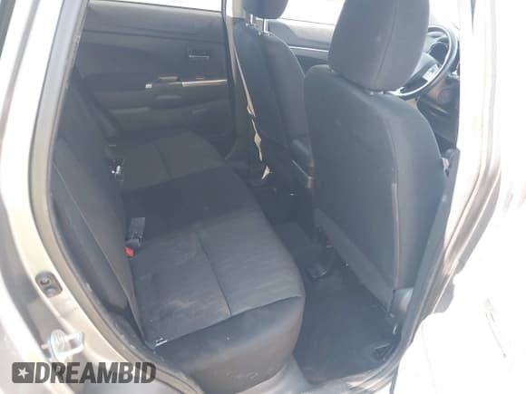 ✅ 2020 Mitsubishi Outlander ES • VIN: JA4AR3AU0LU018017 • Lot: 42891559. Listed on IAAI with 77,061 mi. Free auction sales archive from the USA and detailed vehicle history report at DreamBid. Image 8.