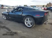 ✅ 2008 Chevrolet Corvette • VIN: 1G1YY26W085120844 • Lot: 85431835. Wystawiony na Copart z przebiegiem Nie podano. Bezpłatny archiwum sprzedaży aukcyjnych z USA i szczegółowy raport historii pojazdu na DreamBid. Zdjęcie 2.