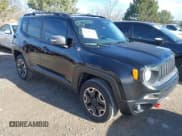 ✅ 2017 Jeep Renegade Trailhawk • VIN: ZACCJBCB3HPE86960 • Лот: 43748589. Опубликован ранее на IAAI с пробегом 121 013 миль. Бесплатный доступ к архиву аукционных продаж из США и подробный отчёт об истории автомобиля на DreamBid. Изображение 1.