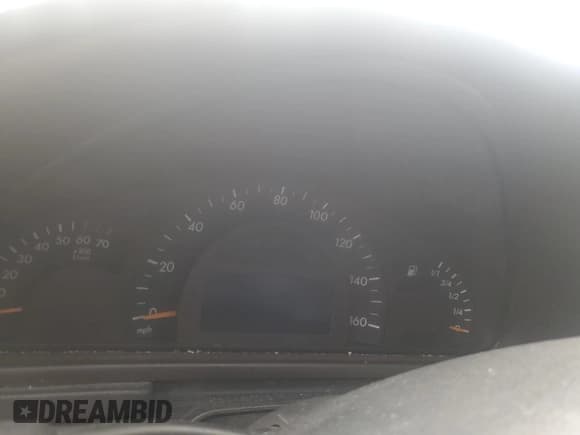 ✅ 2001 Mercedes-Benz C 230/260/280/320 • VIN: WDBRF61J71F072892 • Лот: 85146495. Опубликован ранее на Copart с пробегом Не указан. Бесплатный доступ к архиву аукционных продаж из США и подробный отчёт об истории автомобиля на DreamBid. Изображение 9.