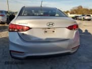 ✅ 2018 Hyundai Accent SE • VIN: 3KPC24A30JE012035 • Lot: 91490855. Wystawiony na Copart z przebiegiem 95 045 mil. Bezpłatny archiwum sprzedaży aukcyjnych z USA i szczegółowy raport historii pojazdu na DreamBid. Zdjęcie 6.
